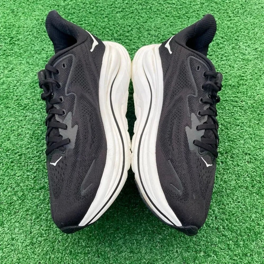 HOKA ONE ONE CLIFTON 10 - Women’s Running Shoes - SIZE 9.5B